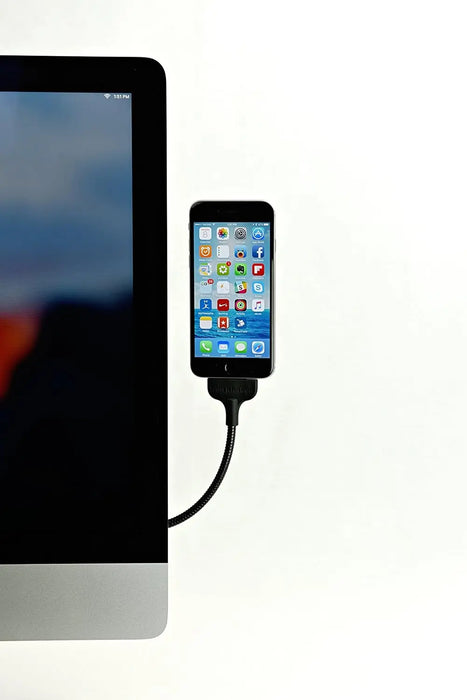 Fuse Chicken BOBINE BLACKOUT Everywhere Mount iPhone Lightning Car Dock (MFi Certified) FUSE CHICKEN
