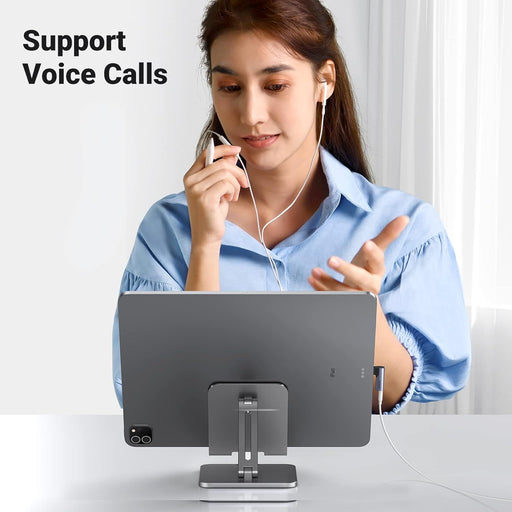 UGREEN 20194 right-angle USB-C to 3.5mm headphone adapter supports voice calls
