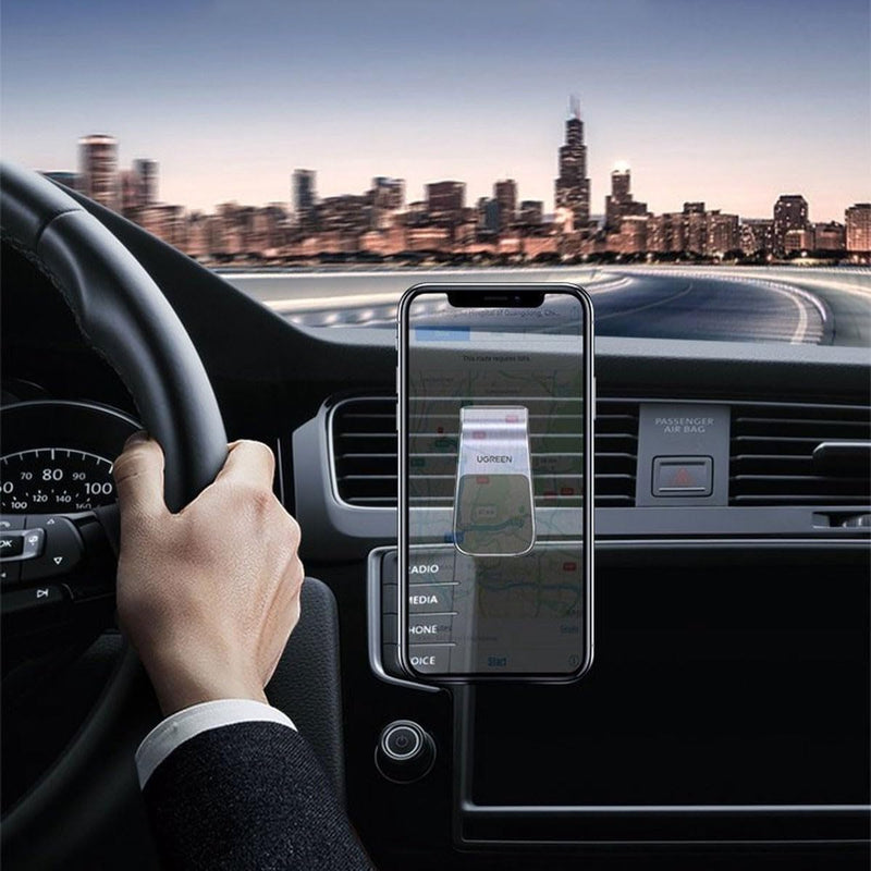 UGREEN LP290 80712B magnetic air vent car phone holder in a car interior