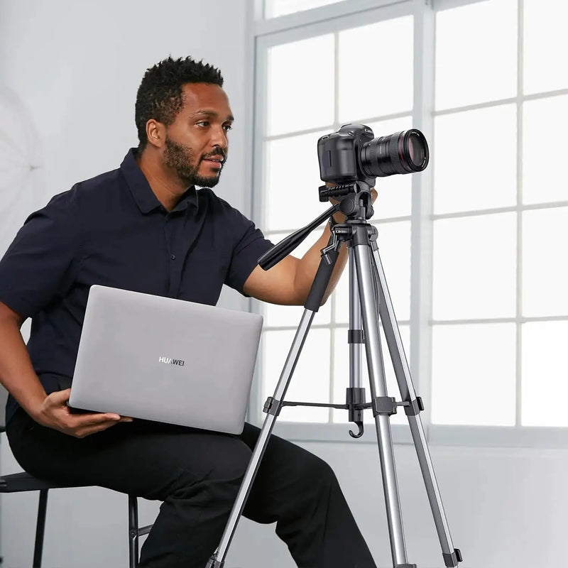 UGREEN Camera Tripod Adjustable 53.5-175cm Aluminum Travel Tripod 3-Way Pan Head Phone Holder DSLR iPhone Android 15187 Ugreen