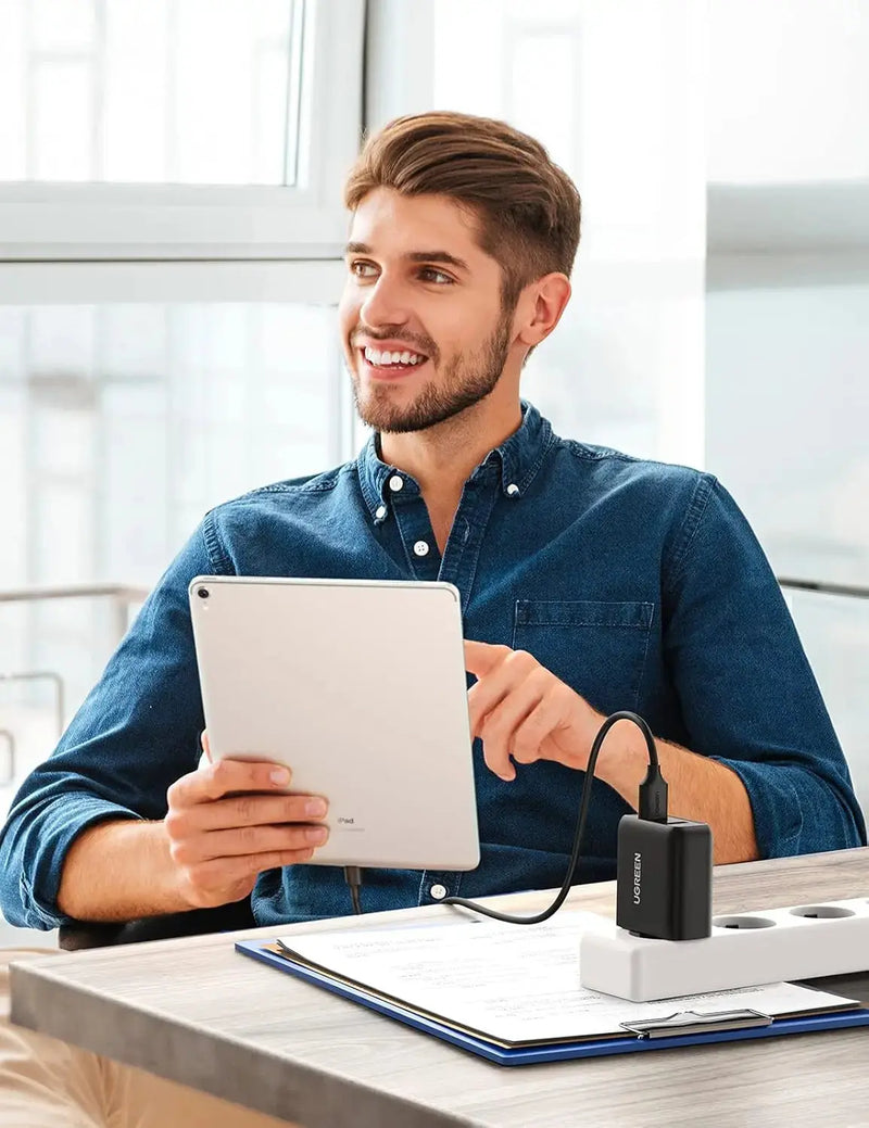 UGREEN 36W 2-Port USB Charger QC 3.0 Fast Charging Galaxy S10 S9 S8 A51 A50 Sony Xperia Redmi Note8 Huawei P30 (10216) Ugreen