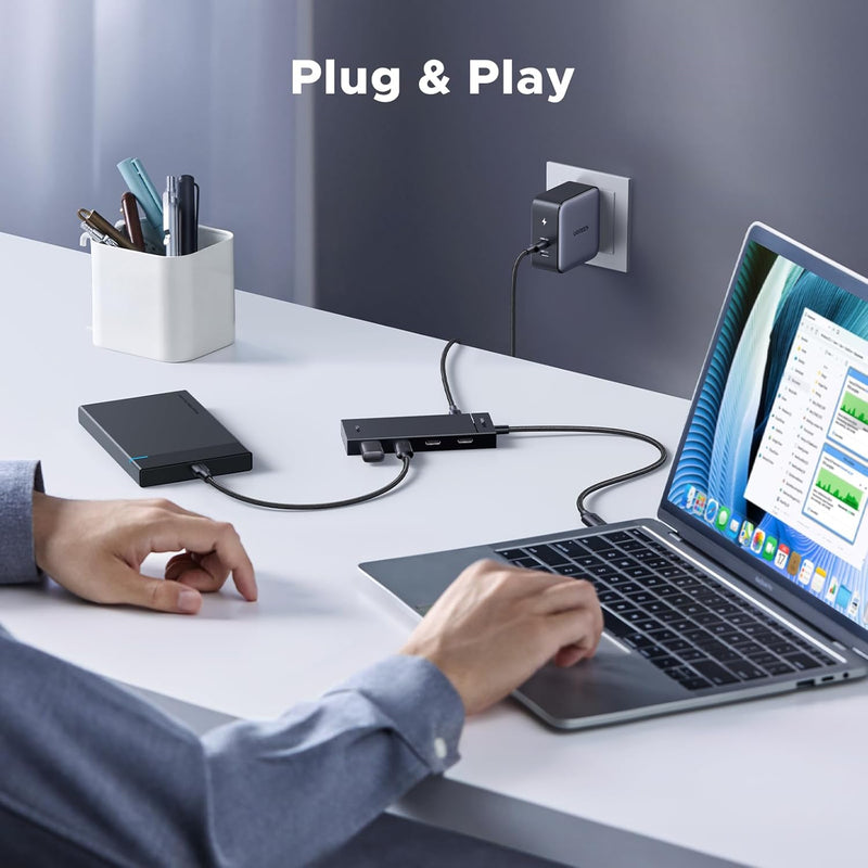 UGREEN USB-C data hub compatible with laptops, tablets and phones