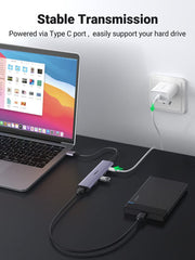 UGREEN 20805 hub auxiliary USB-C power connection